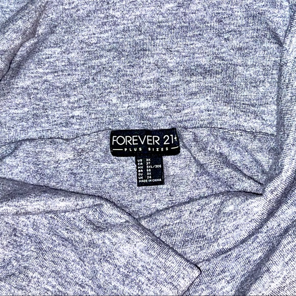 Forever 21 Gray Top - Picture 3 of 3